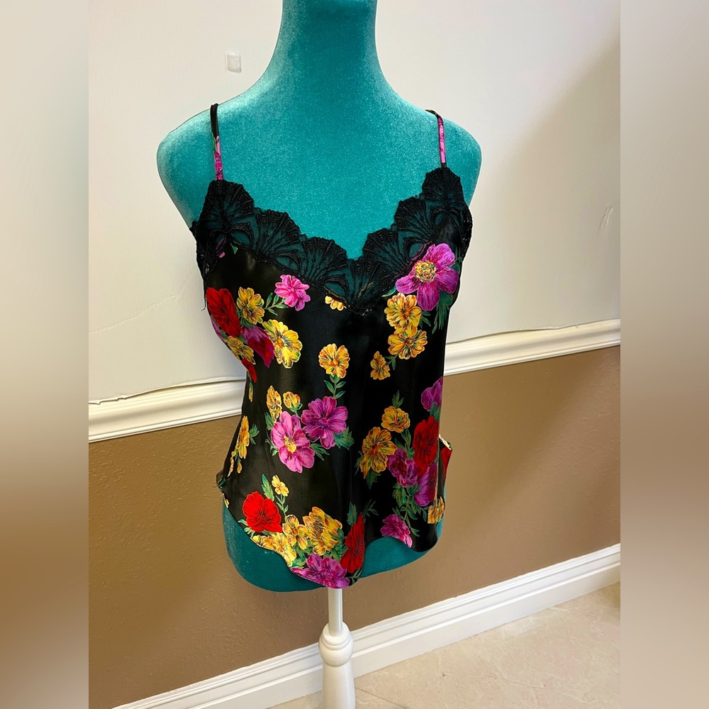Vintage Gold Label Victoria Secret Floral Scallop Lace Cami Size Medium - Picture 2 of 6